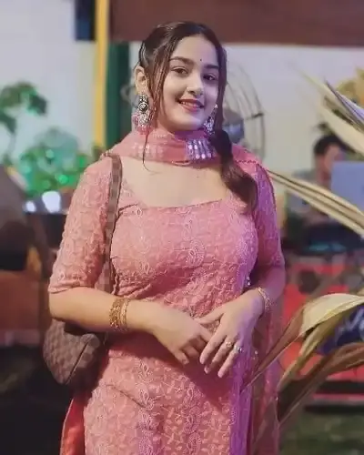 Call Girls Etah Cash On Delivery